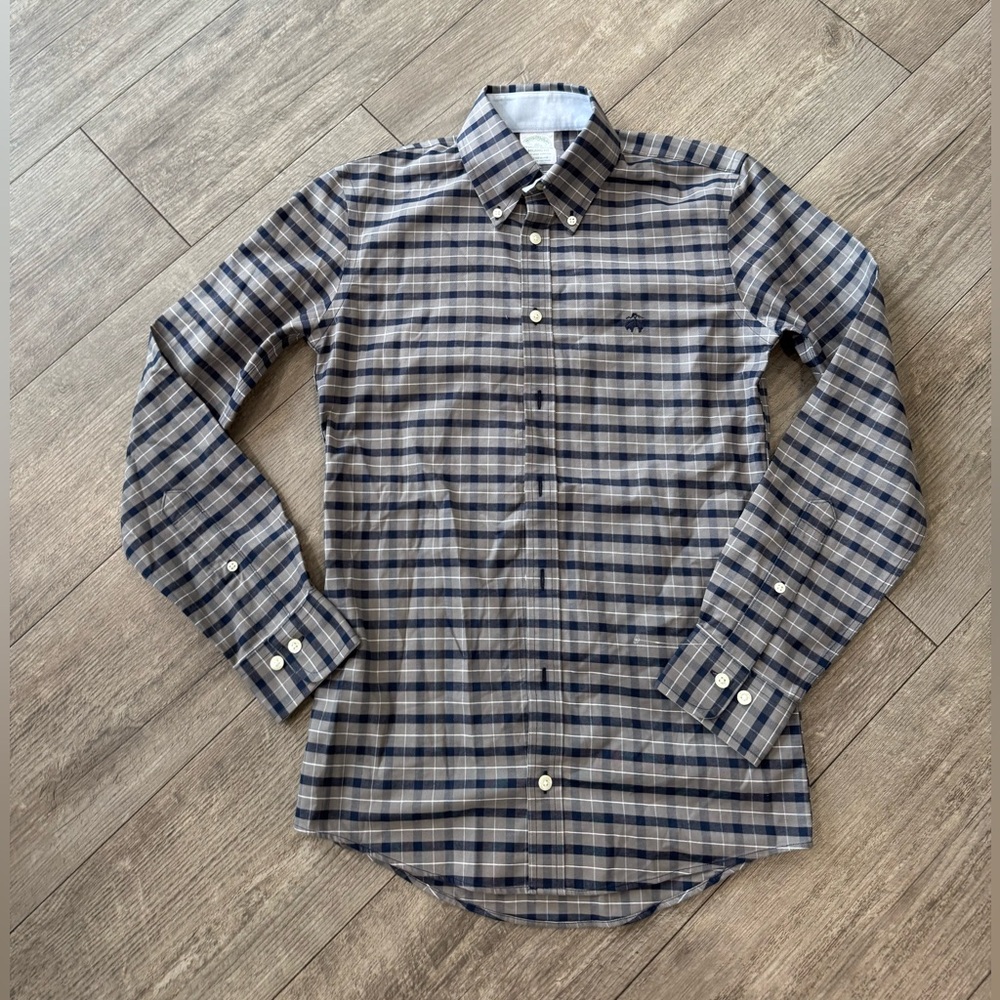 BROOKS BROTHERS checkered shirt ✨